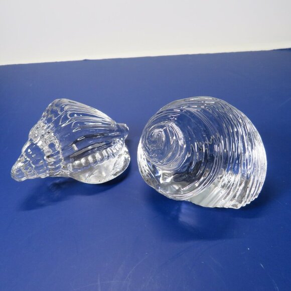 SEA SHELLS SOLID GLASS (2) heavy paperweights - Picture 1 of 12